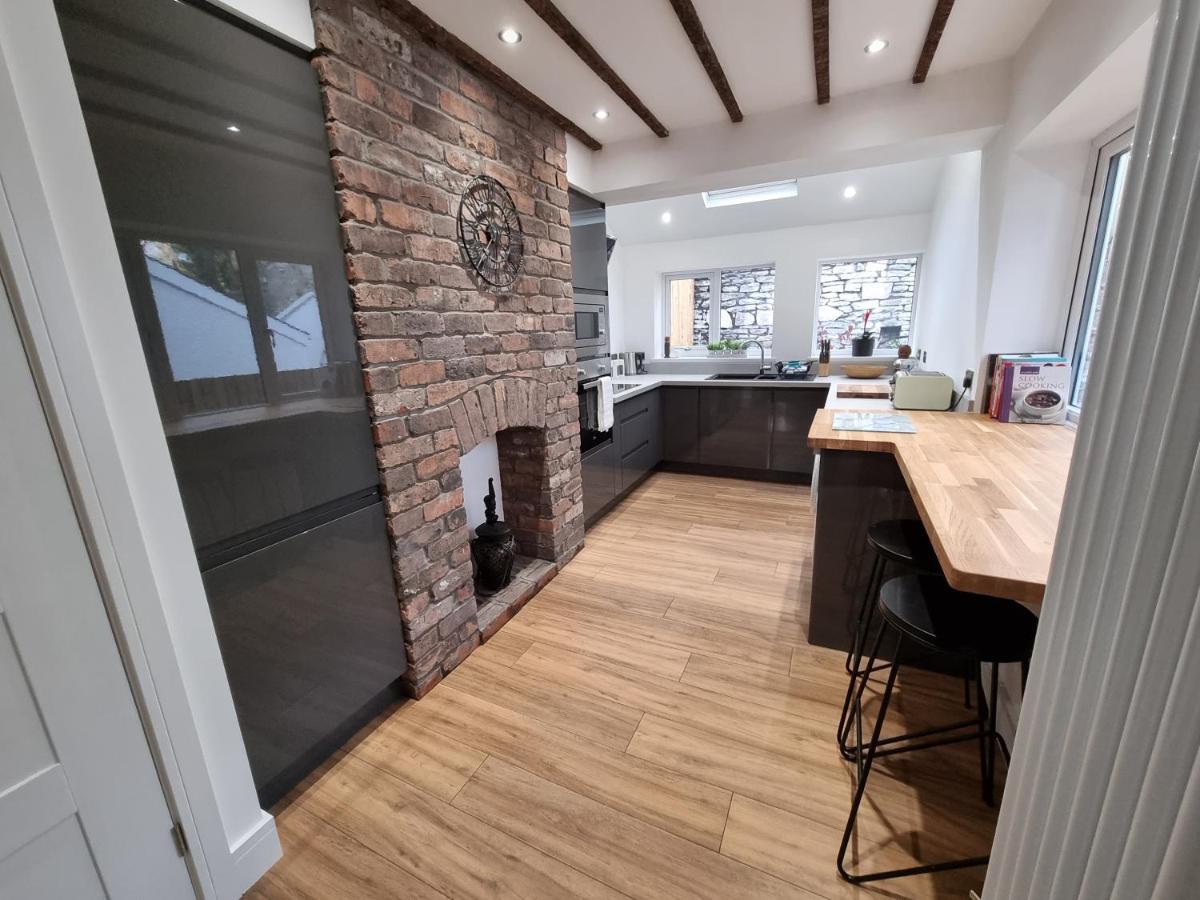 Hill View Villa Abertillery Eksteriør billede